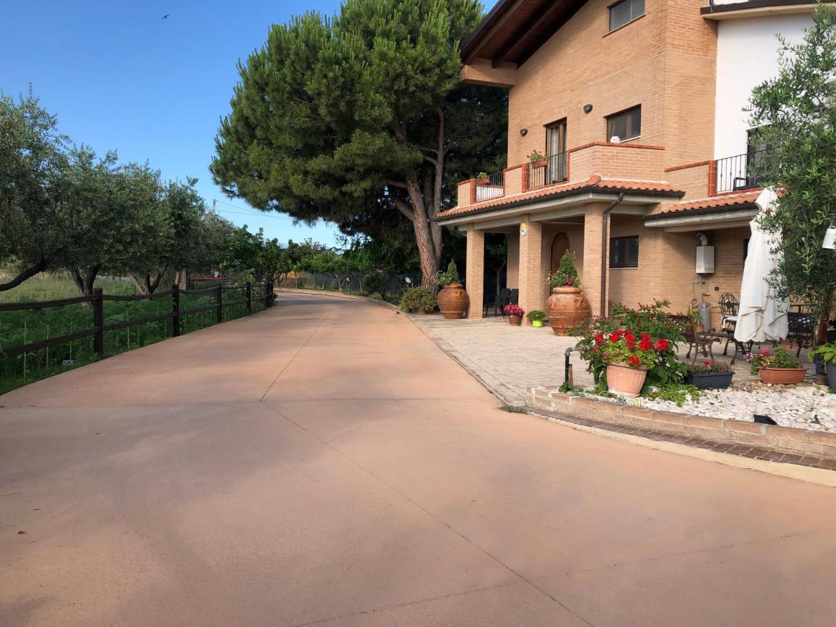 B&B Villa Eden Ortona Exteriör bild